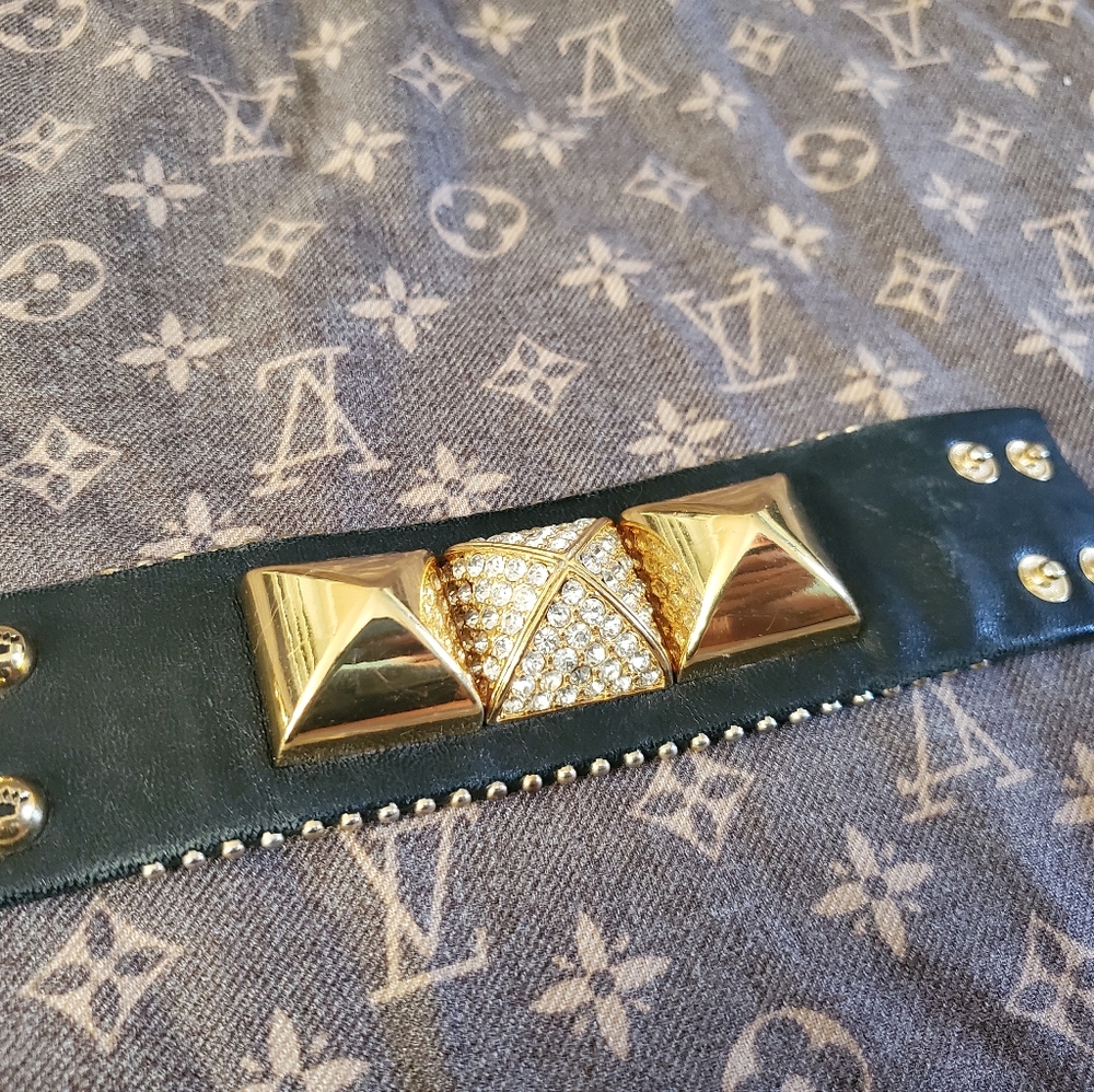 Juicy Couture Pyramid Cuff